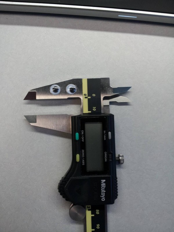 hidden-faces-11-600x799